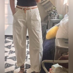 Universal Thread Women's White Jeans